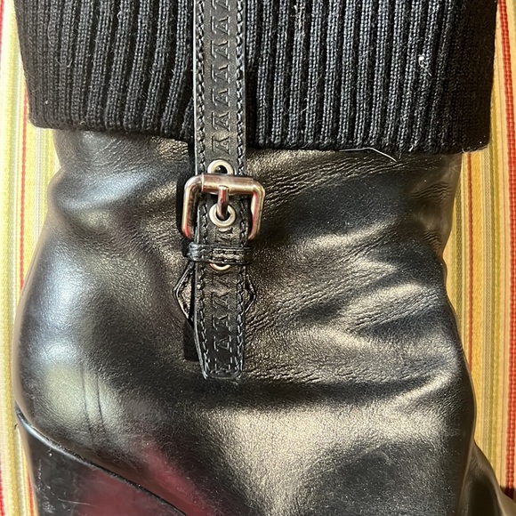 Loui Vuitton boots authentic - Picture 2 of 12